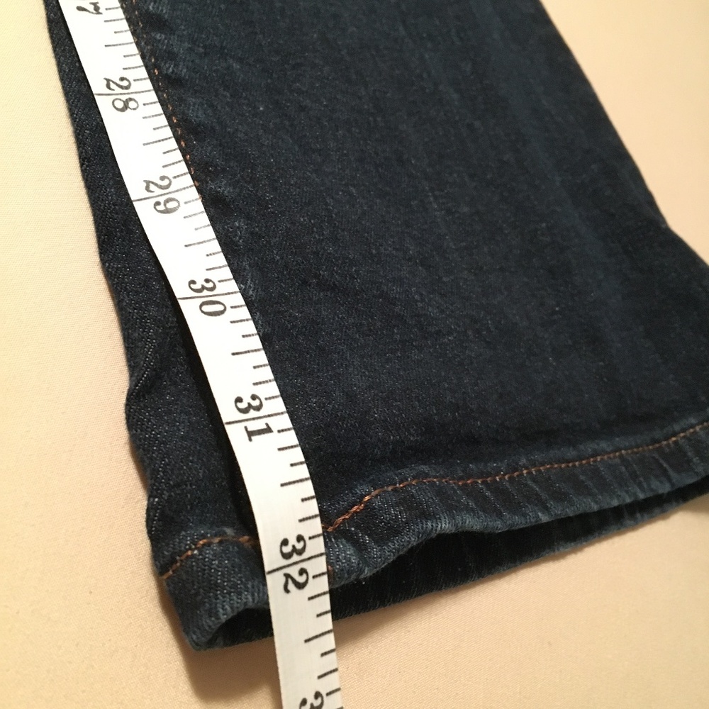 Express Barely Boot Low Rise Jeans - Picture 5 of 6